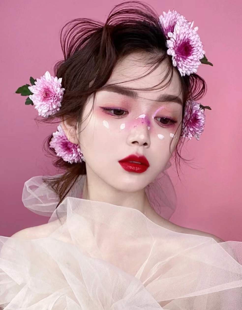 新娘化妆前景如何?没有基础好学不?(图2)